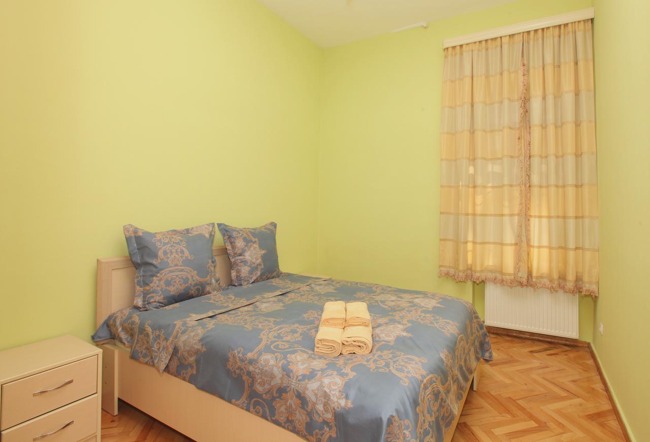 Apartment At Stalin House Tbilisi Exteriör bild